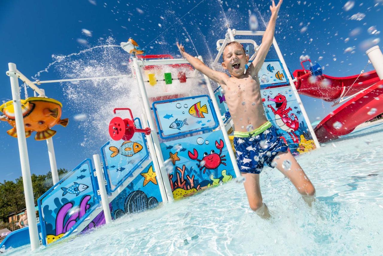 Mobile Homes Premium Vista Mare Park By Camp4you Holiday park 4*