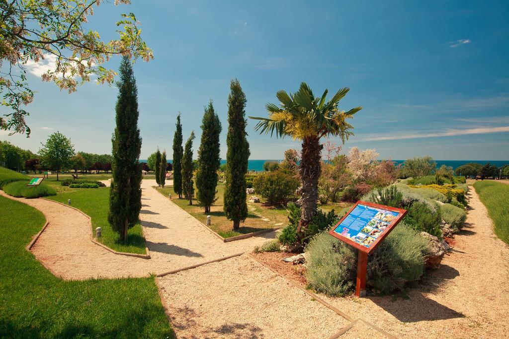 Holiday park Mobile Homes Premium Vista Mare Park By Camp4you Umag